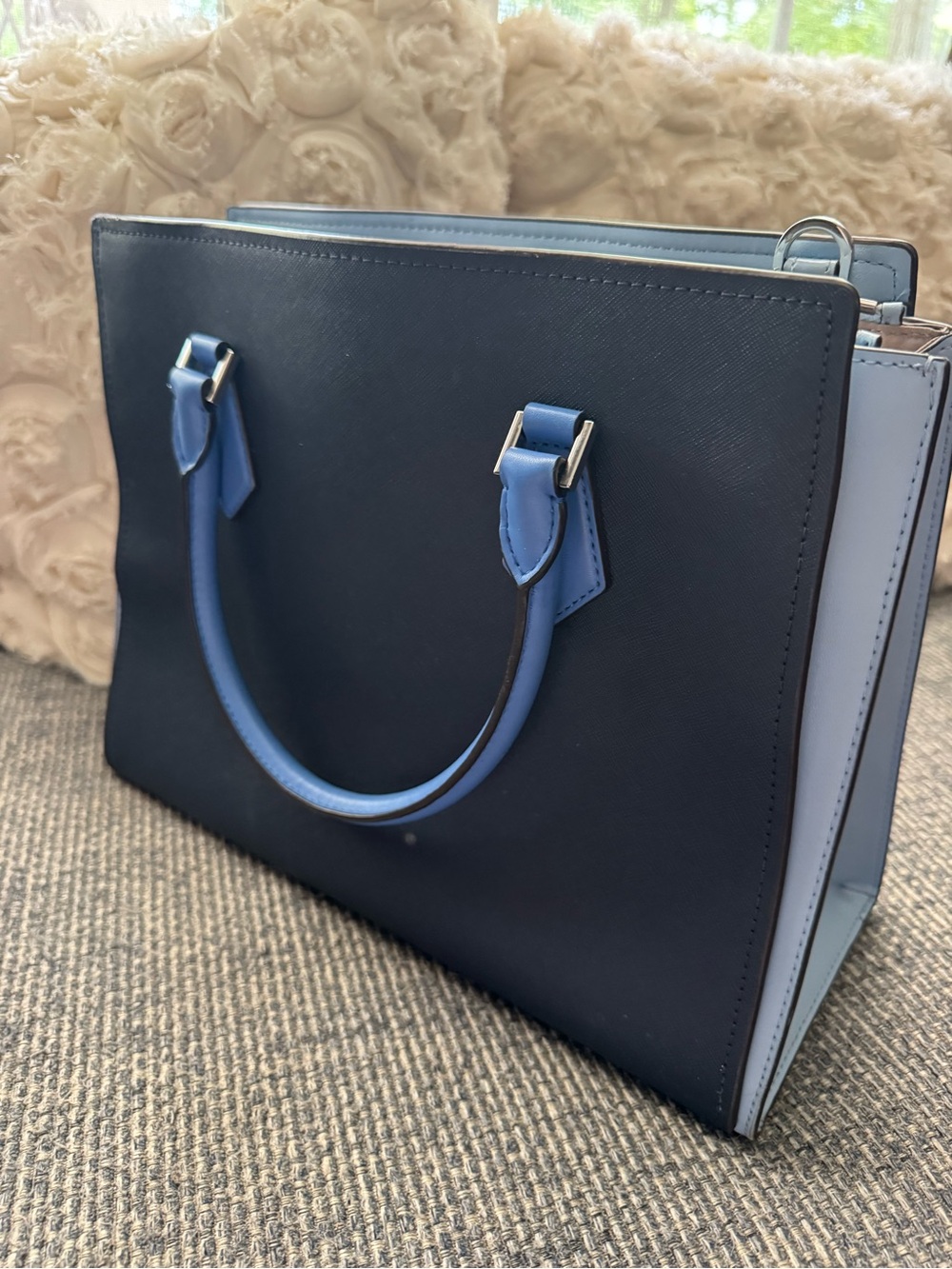 Michael Kors Saffiano Navy, Periwinkle, Light Blue Color block Satchel & wallet - Picture 10 of 14